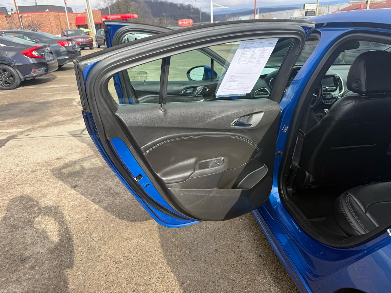 Chevrolet Cruze Premier Hatchback 2017