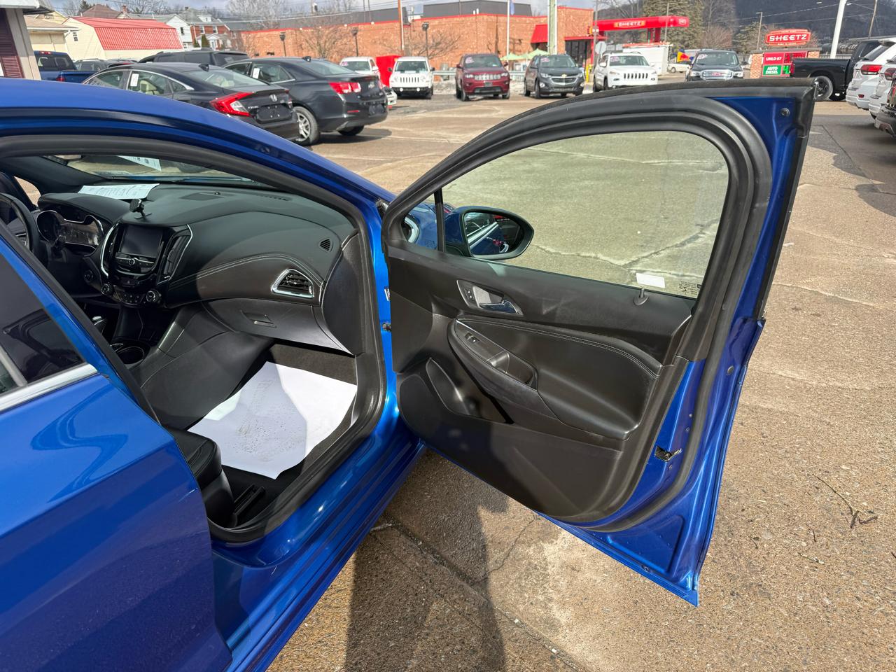 Chevrolet Cruze Premier Hatchback 2017