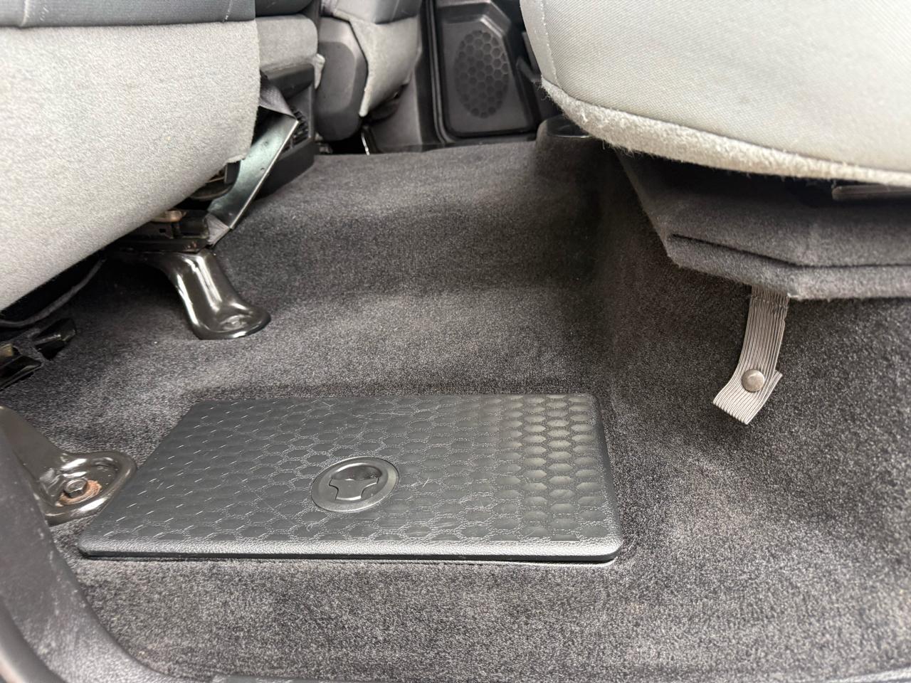 RAM 1500 SLT Crew Cab SWB 4WD 2017