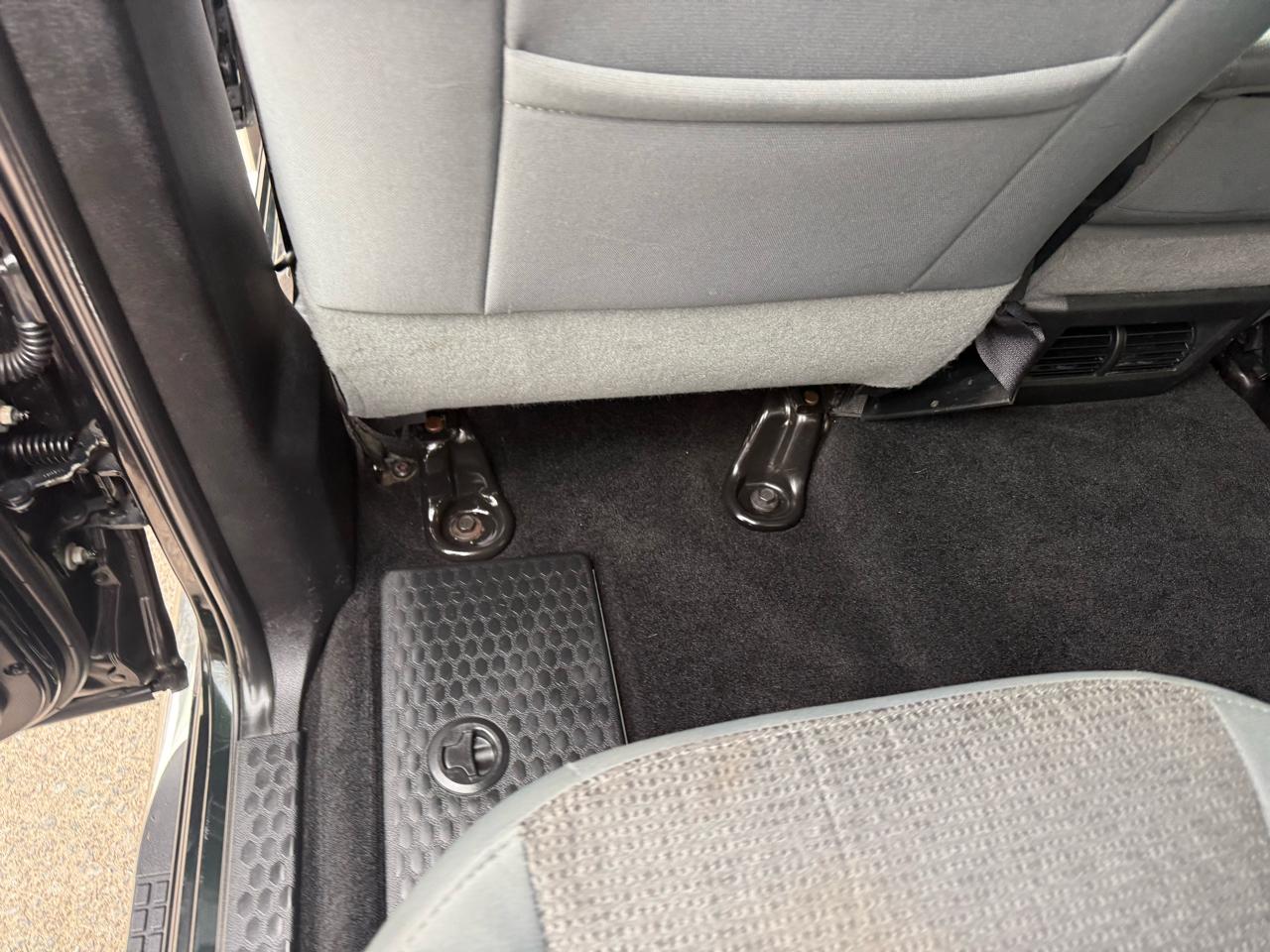 RAM 1500 SLT Crew Cab SWB 4WD 2017