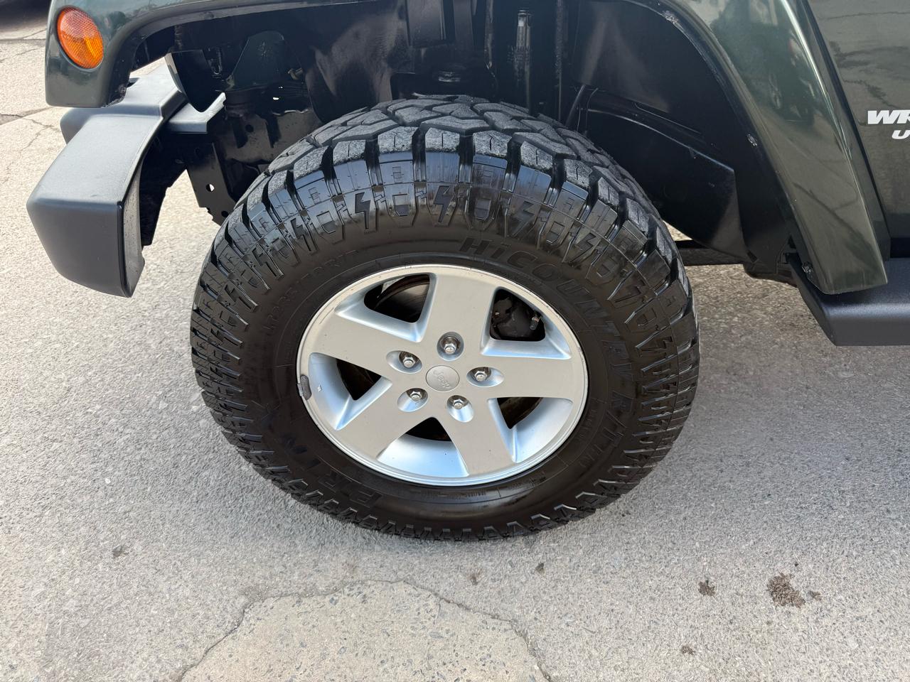 Jeep Wrangler Unlimited Sahara 4WD 2012