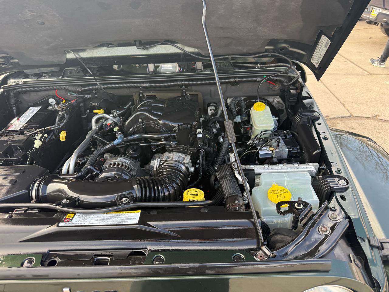 Jeep Wrangler Unlimited Sahara 4WD 2012