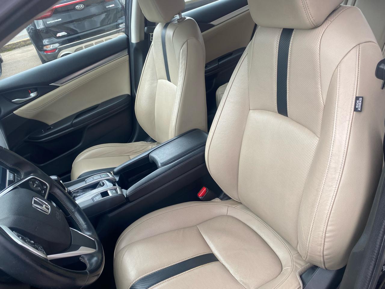 Honda Civic Touring Sedan CVT 2016