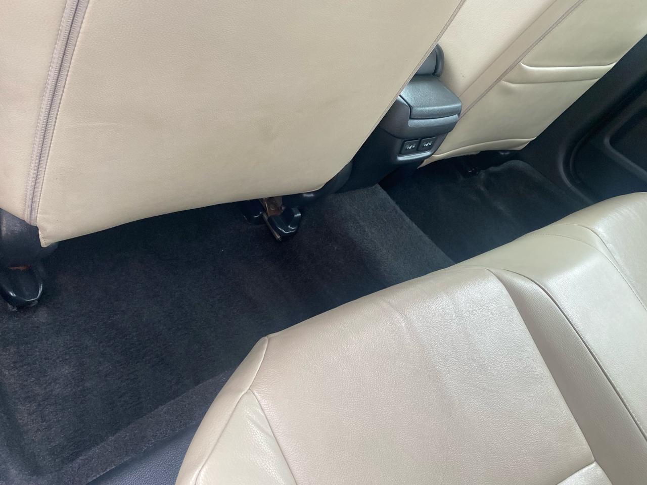 Honda Civic Touring Sedan CVT 2016