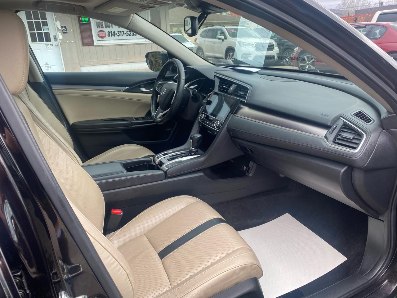 Honda Civic Touring Sedan CVT 2016