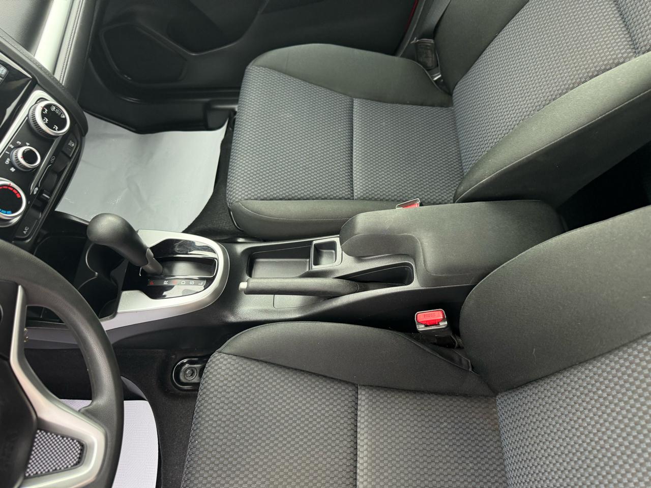 Honda Fit LX CVT 2019