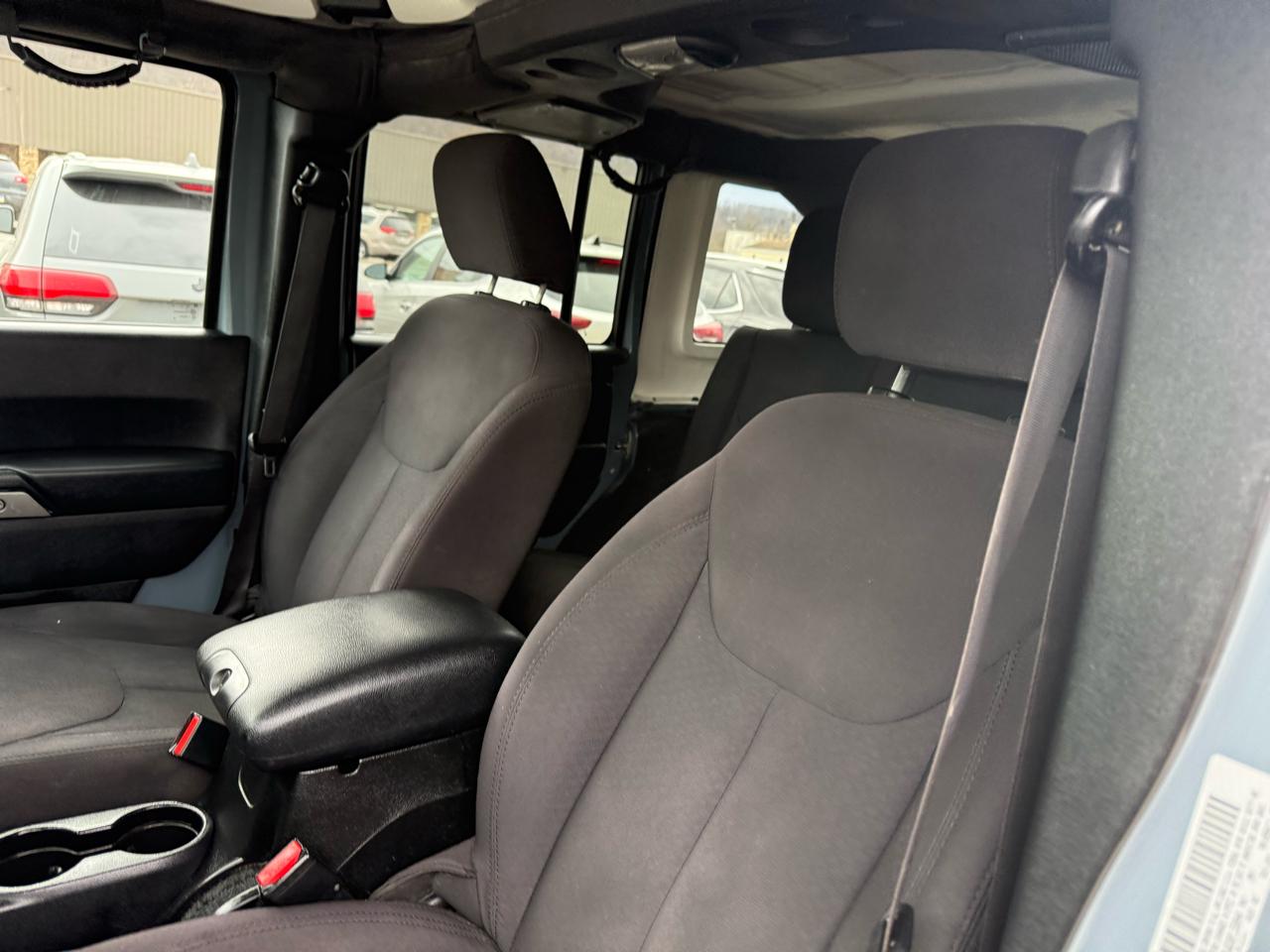 Jeep Wrangler Unlimited Sport 4WD 2015