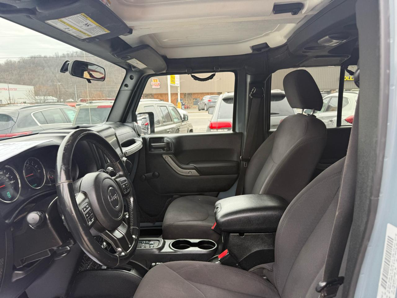 Jeep Wrangler Unlimited Sport 4WD 2015