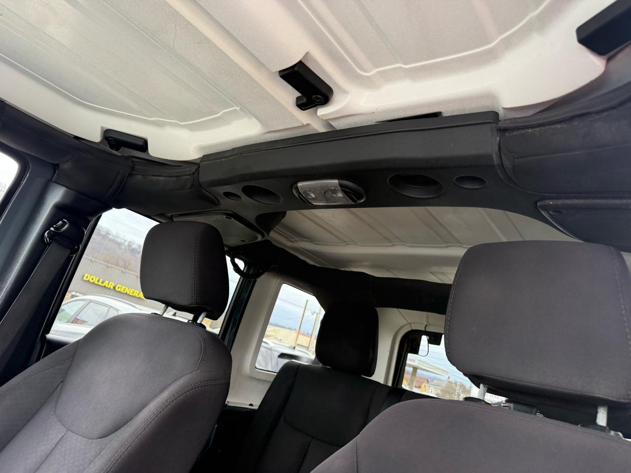 Jeep Wrangler Unlimited Sport 4WD 2015