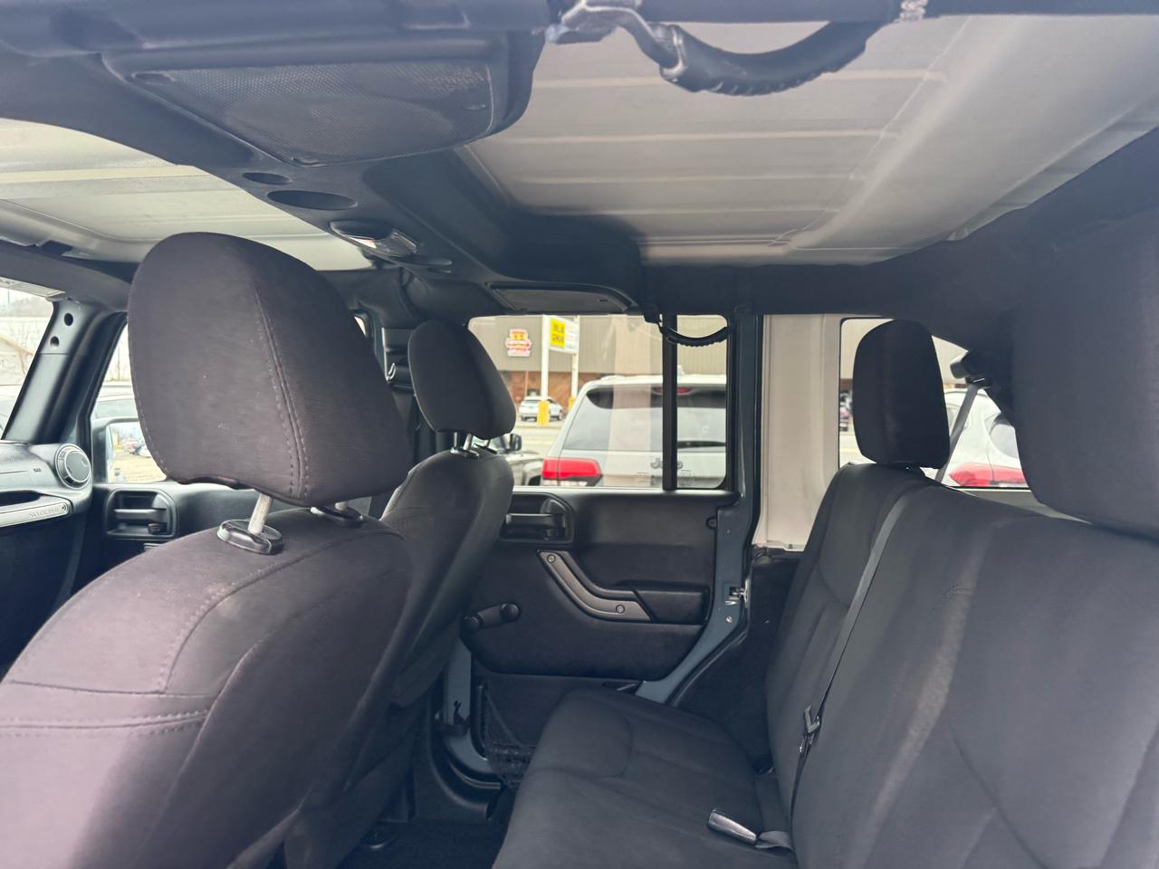 Jeep Wrangler Unlimited Sport 4WD 2015