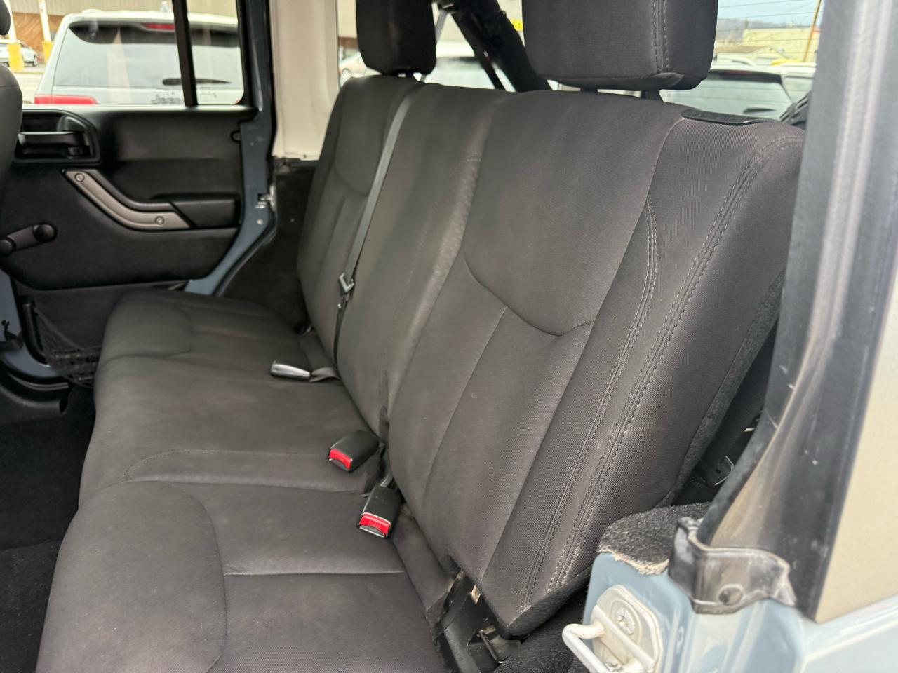 Jeep Wrangler Unlimited Sport 4WD 2015