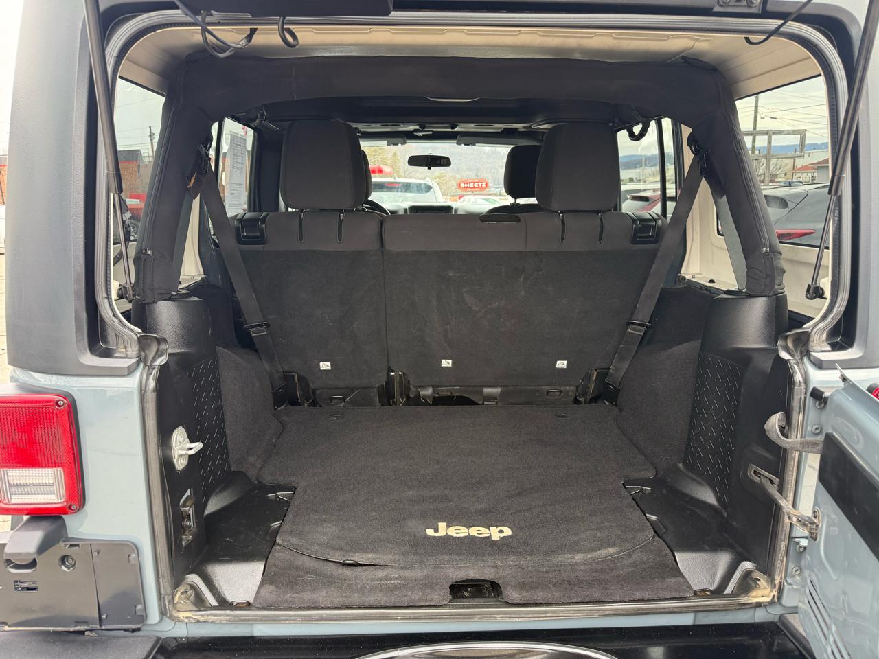 Jeep Wrangler Unlimited Sport 4WD 2015