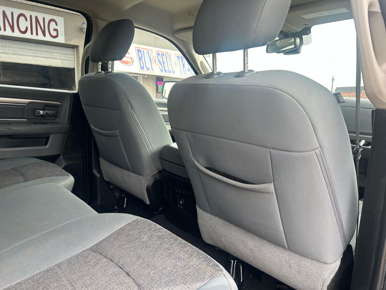 RAM 1500 SLT Crew Cab SWB 4WD 2018