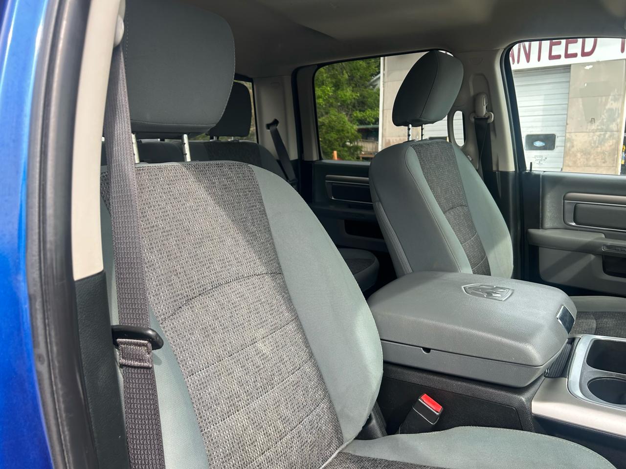 RAM 1500 SLT Crew Cab SWB 4WD 2018