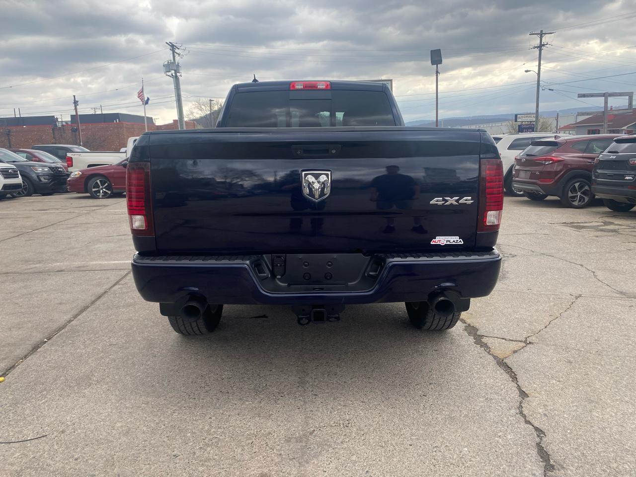 RAM 1500 Sport Quad Cab 4WD 2013