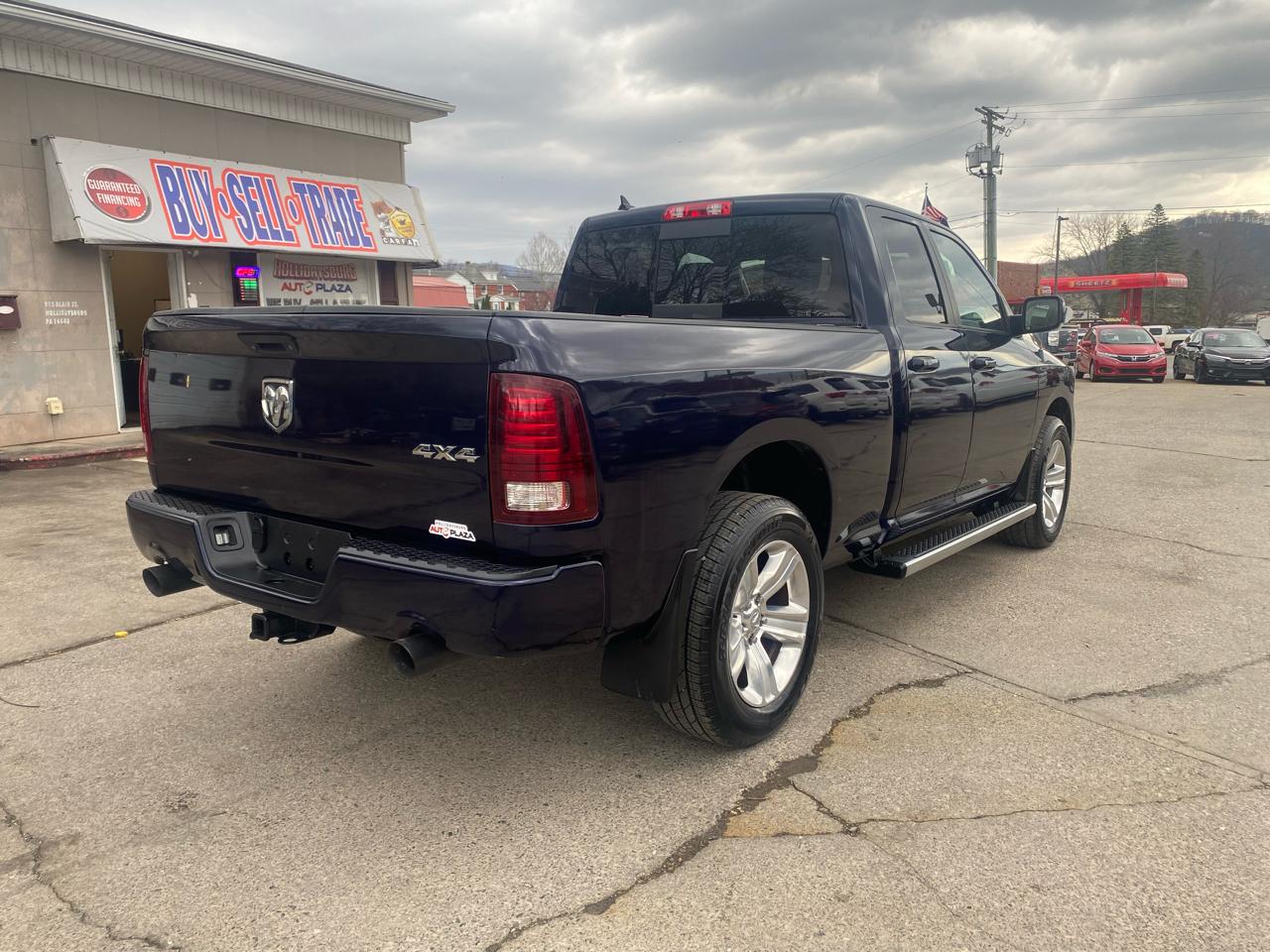 RAM 1500 Sport Quad Cab 4WD 2013
