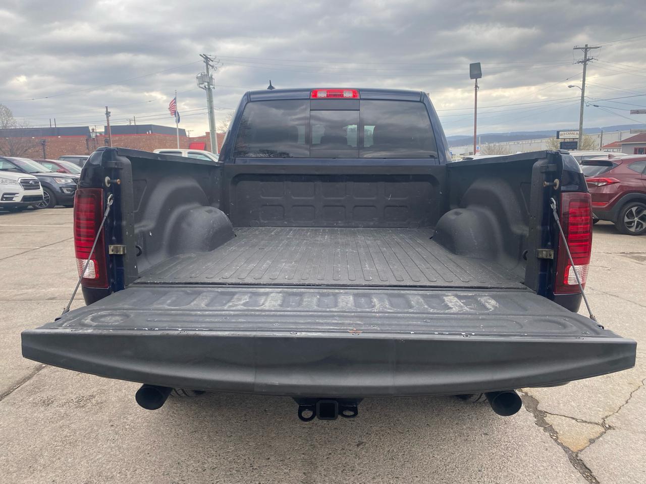 RAM 1500 Sport Quad Cab 4WD 2013