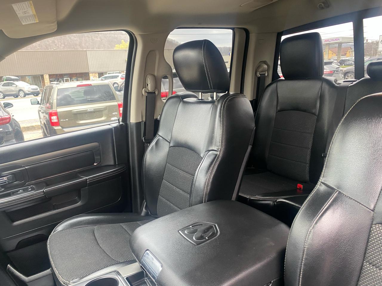 RAM 1500 Sport Quad Cab 4WD 2013