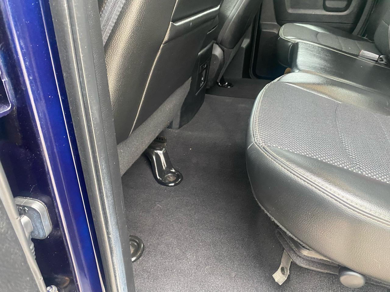 RAM 1500 Sport Quad Cab 4WD 2013