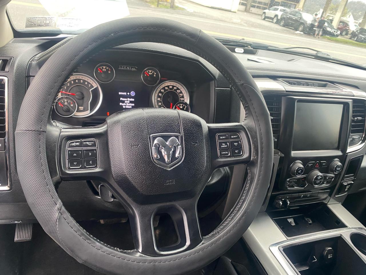 RAM 1500 Sport Quad Cab 4WD 2013