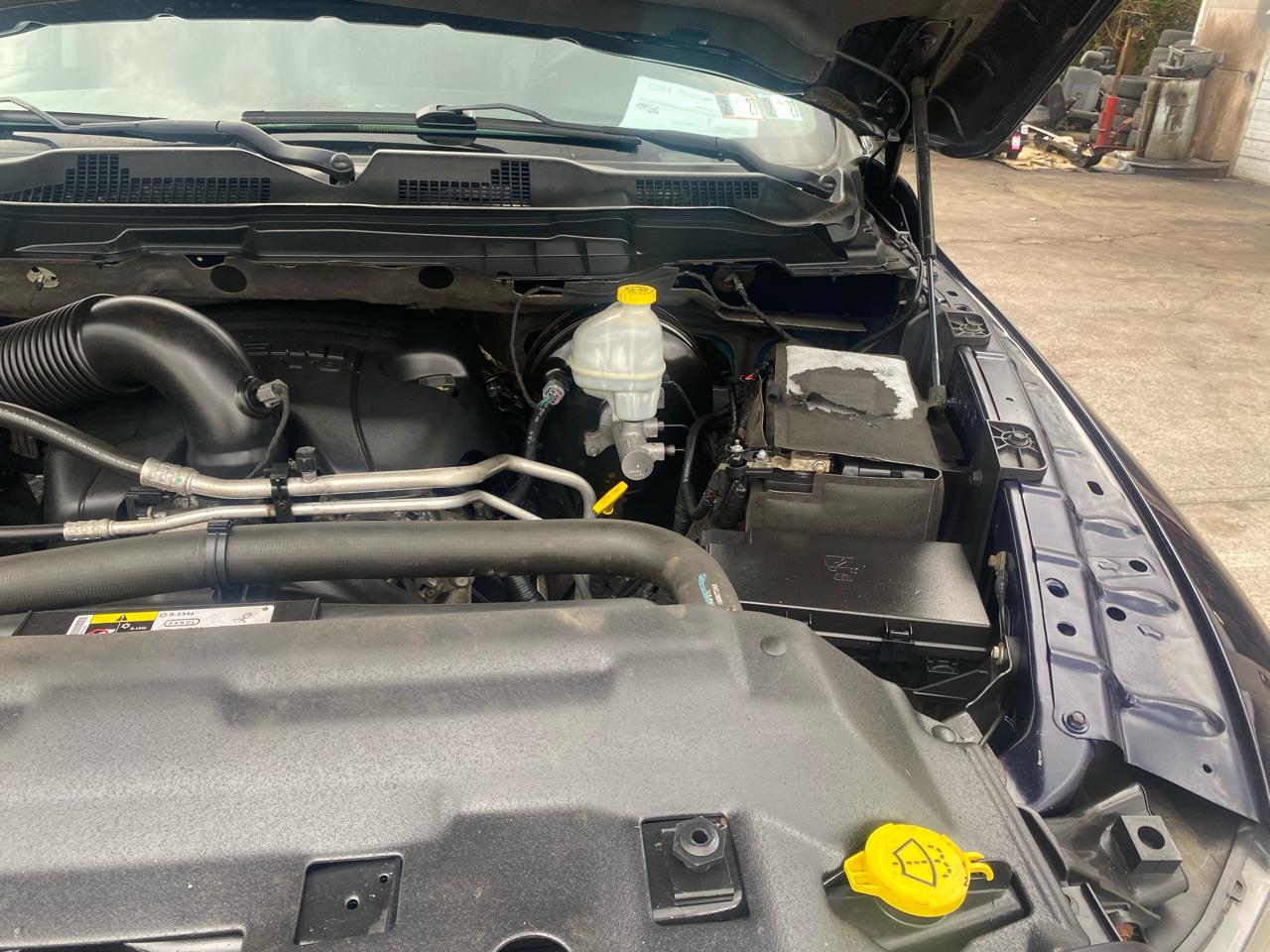 RAM 1500 Sport Quad Cab 4WD 2013