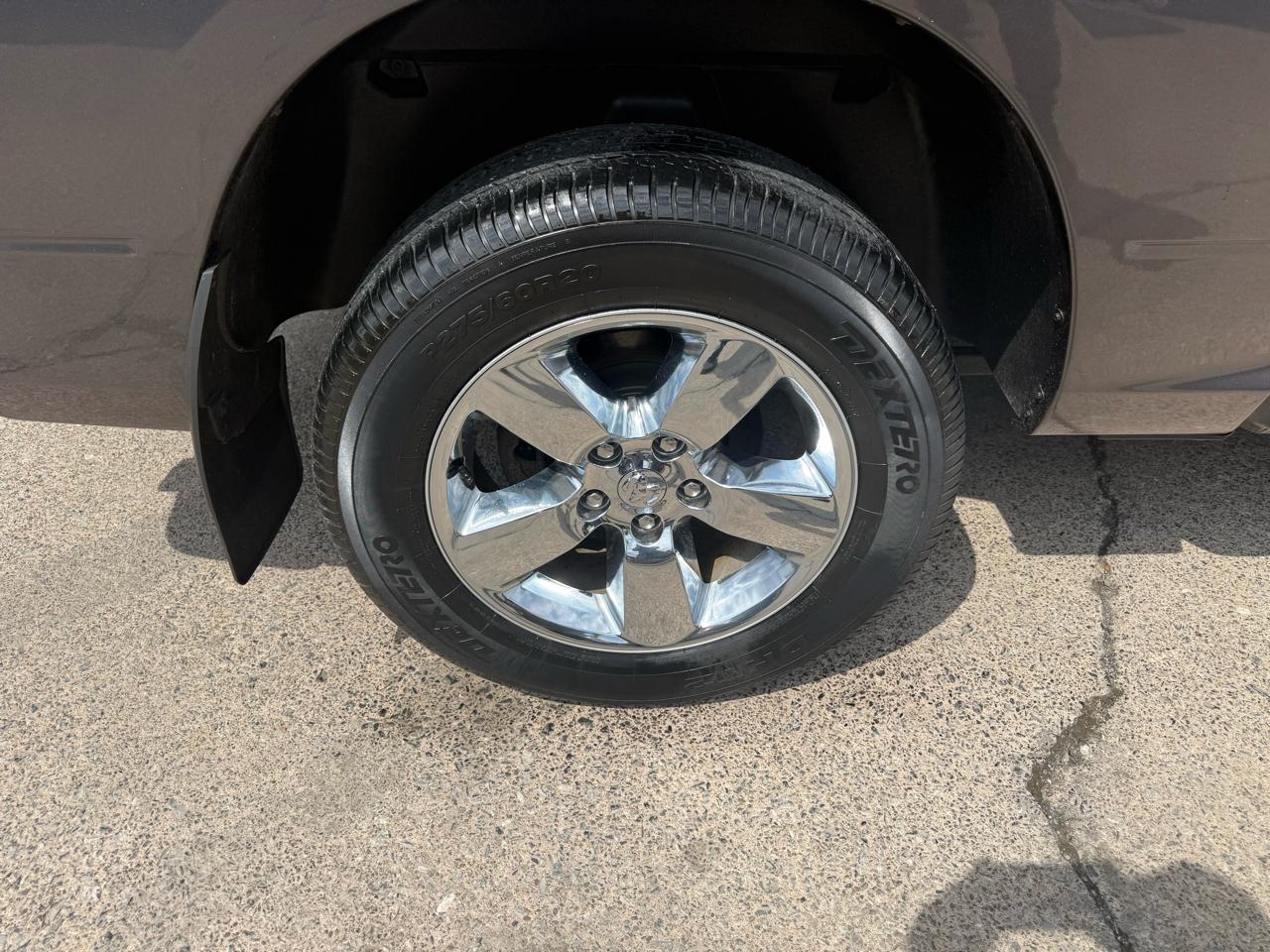 RAM 1500 SLT Crew Cab SWB 4WD 2016