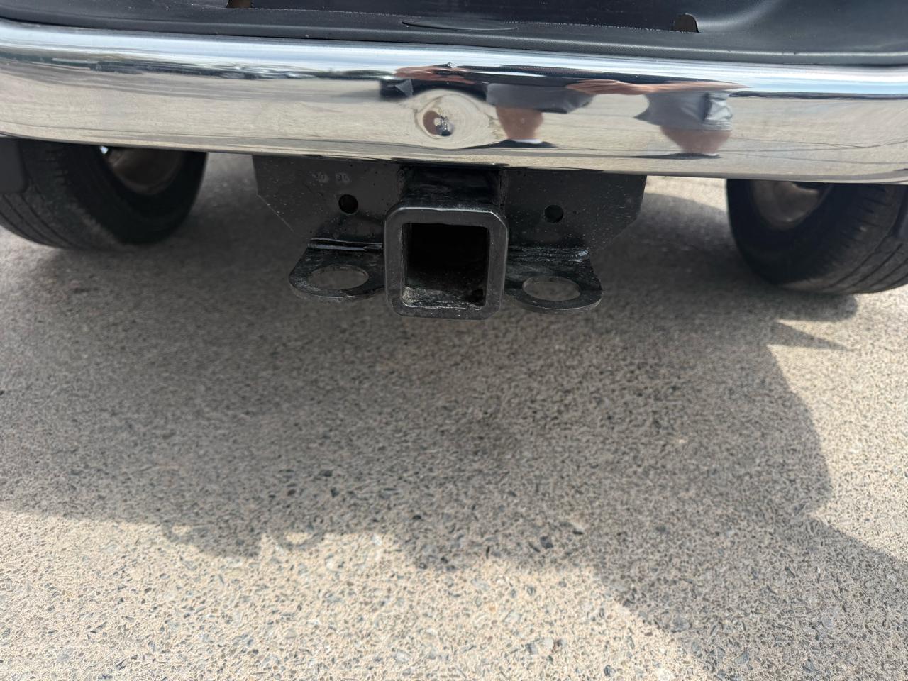 RAM 1500 SLT Crew Cab SWB 4WD 2016