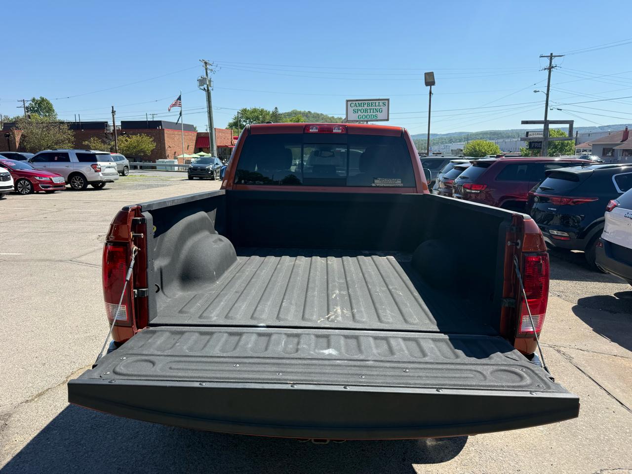 RAM 1500 SLT Quad Cab 4WD 2013