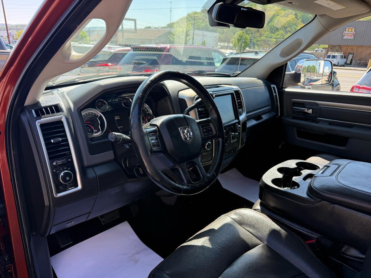 RAM 1500 SLT Quad Cab 4WD 2013