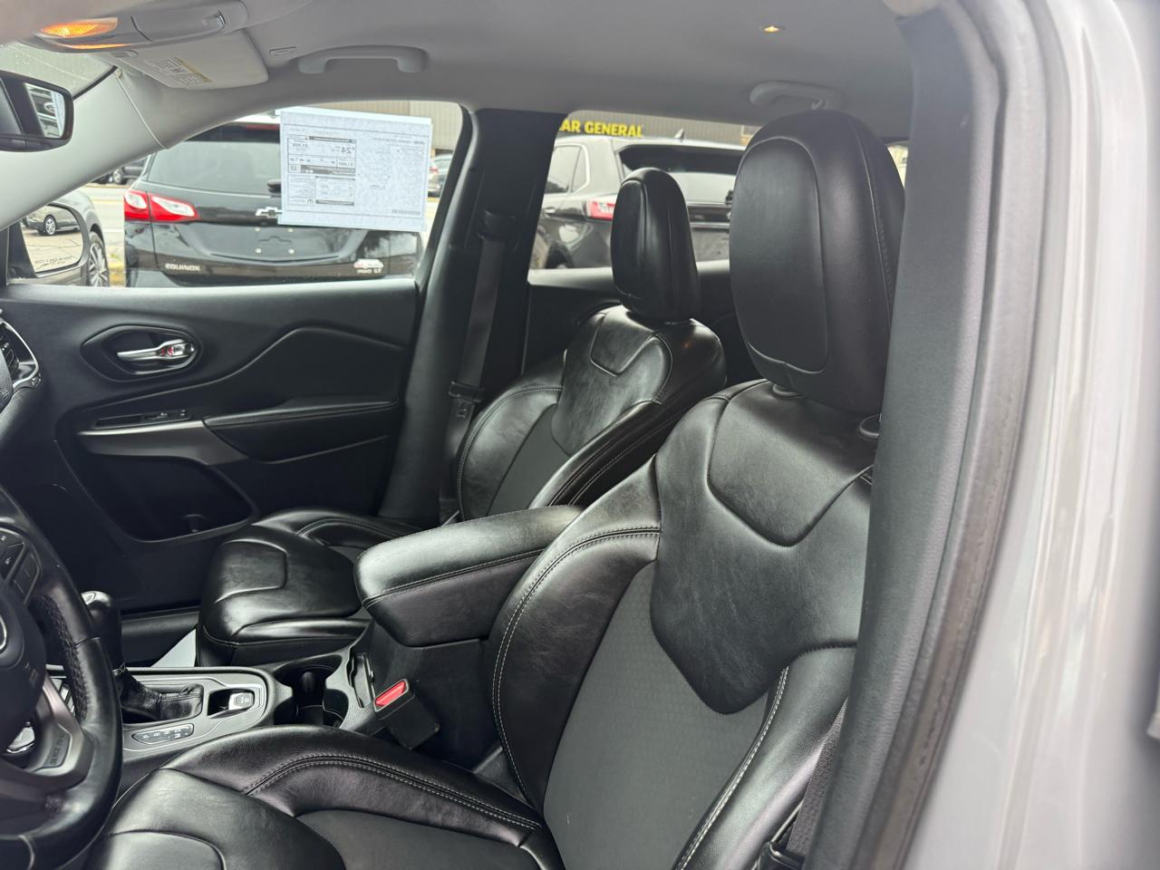 Jeep Cherokee Latitude Plus 4WD 2019