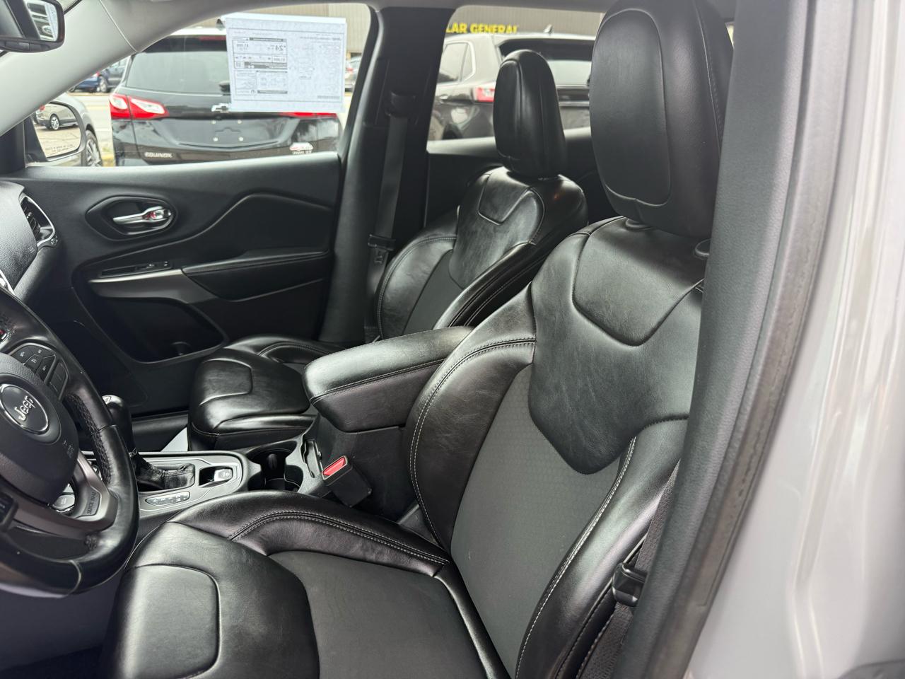 Jeep Cherokee Latitude Plus 4WD 2019