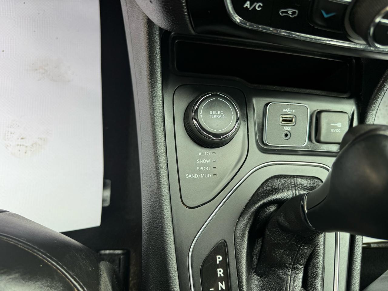 Jeep Cherokee Latitude Plus 4WD 2019