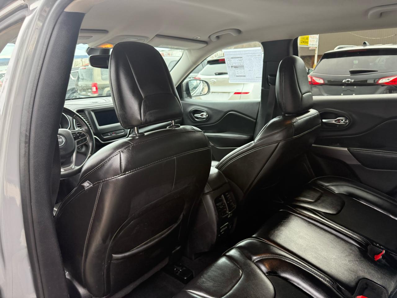 Jeep Cherokee Latitude Plus 4WD 2019