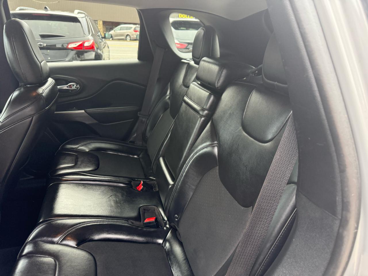 Jeep Cherokee Latitude Plus 4WD 2019