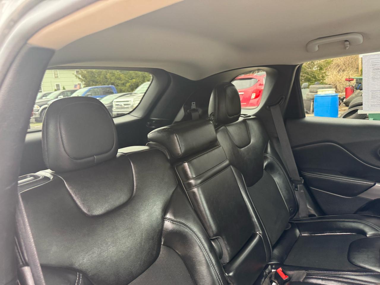 Jeep Cherokee Latitude Plus 4WD 2019