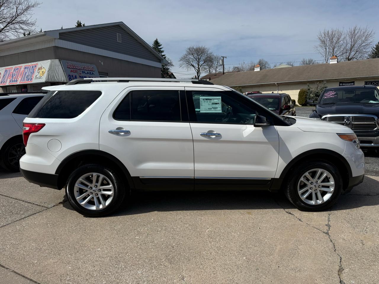 Ford Explorer XLT 4WD 2013