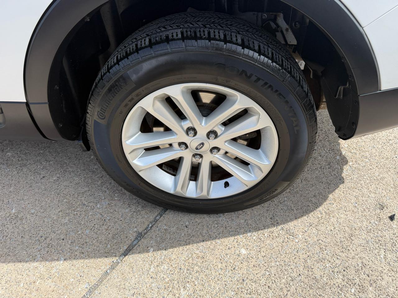 Ford Explorer XLT 4WD 2013