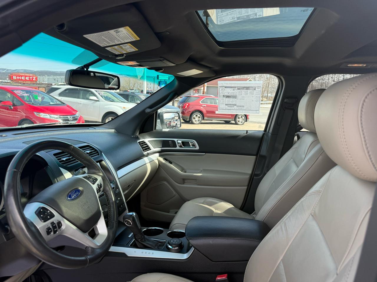 Ford Explorer XLT 4WD 2013