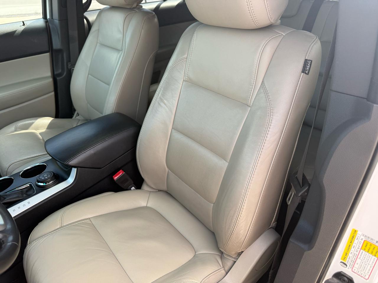 Ford Explorer XLT 4WD 2013