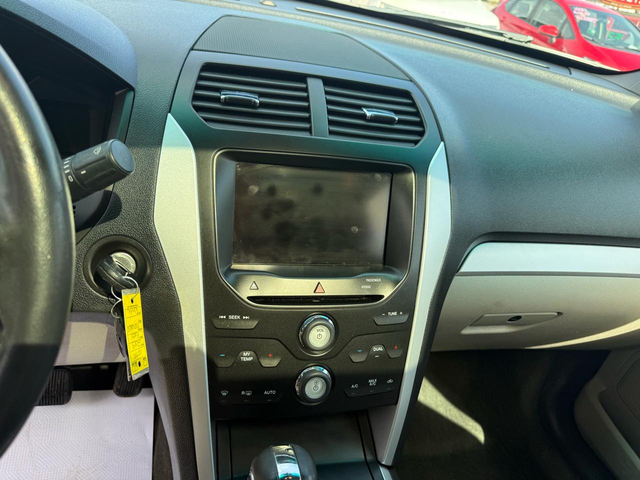 Ford Explorer XLT 4WD 2013