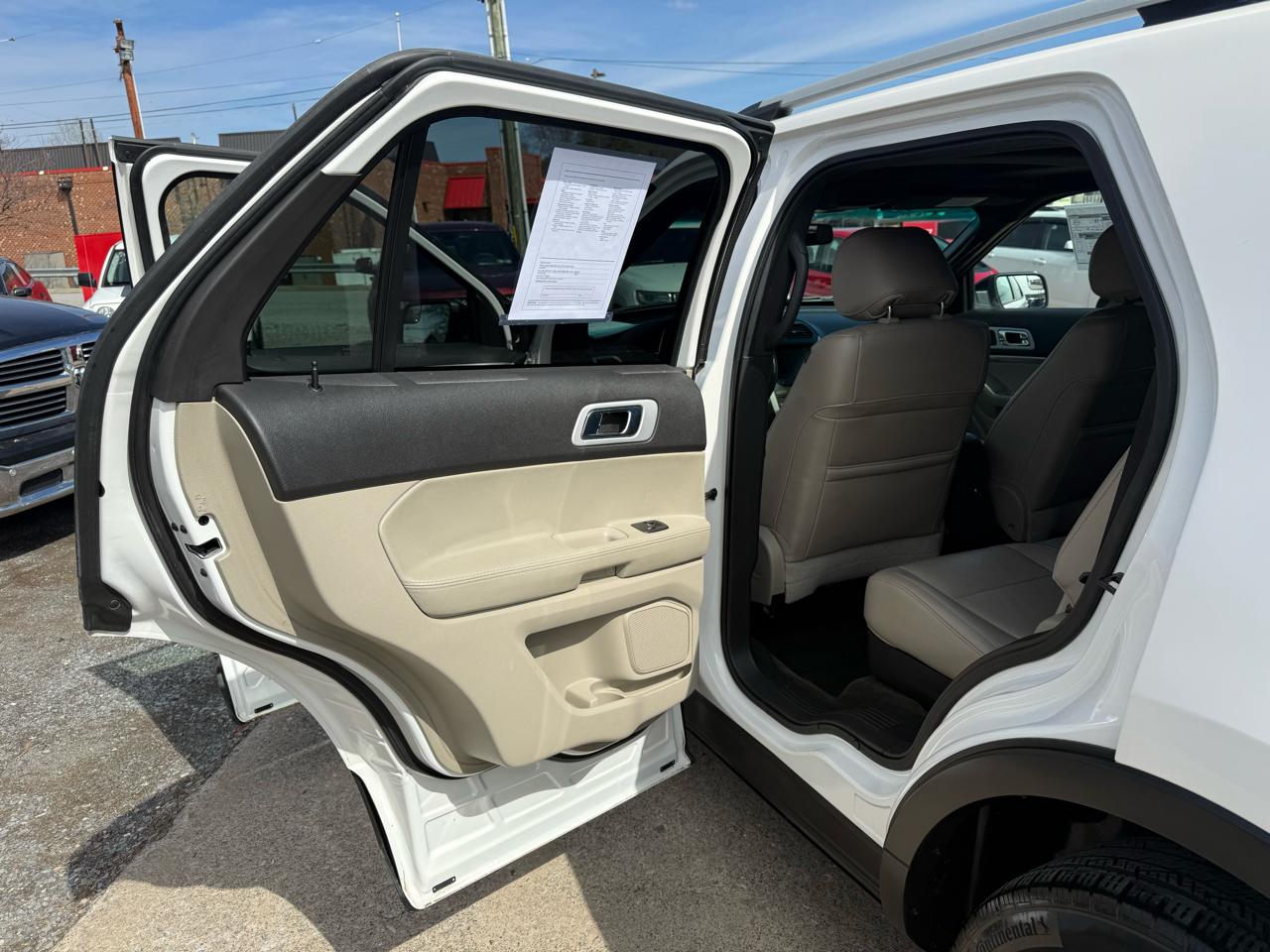 Ford Explorer XLT 4WD 2013