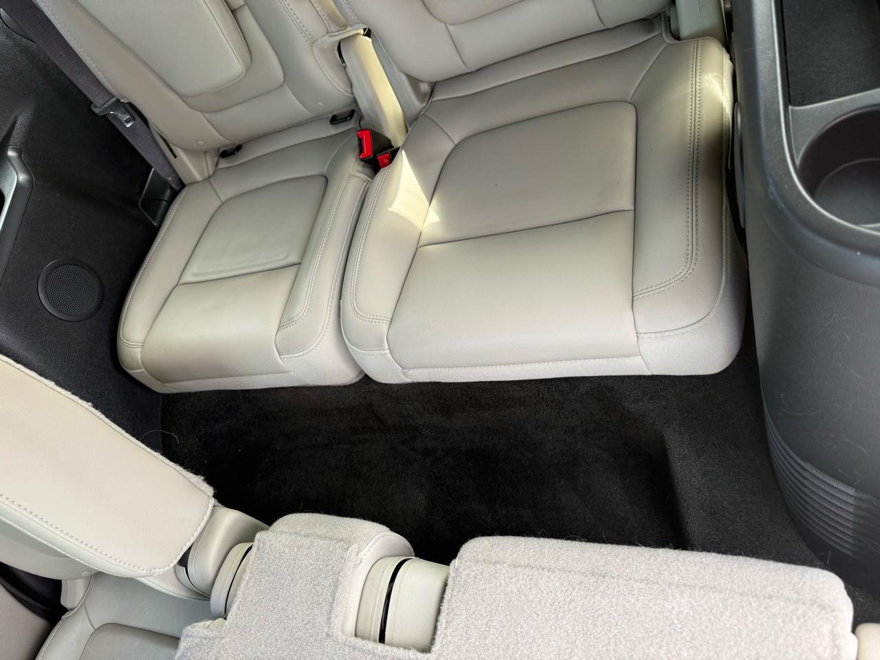 Ford Explorer XLT 4WD 2013