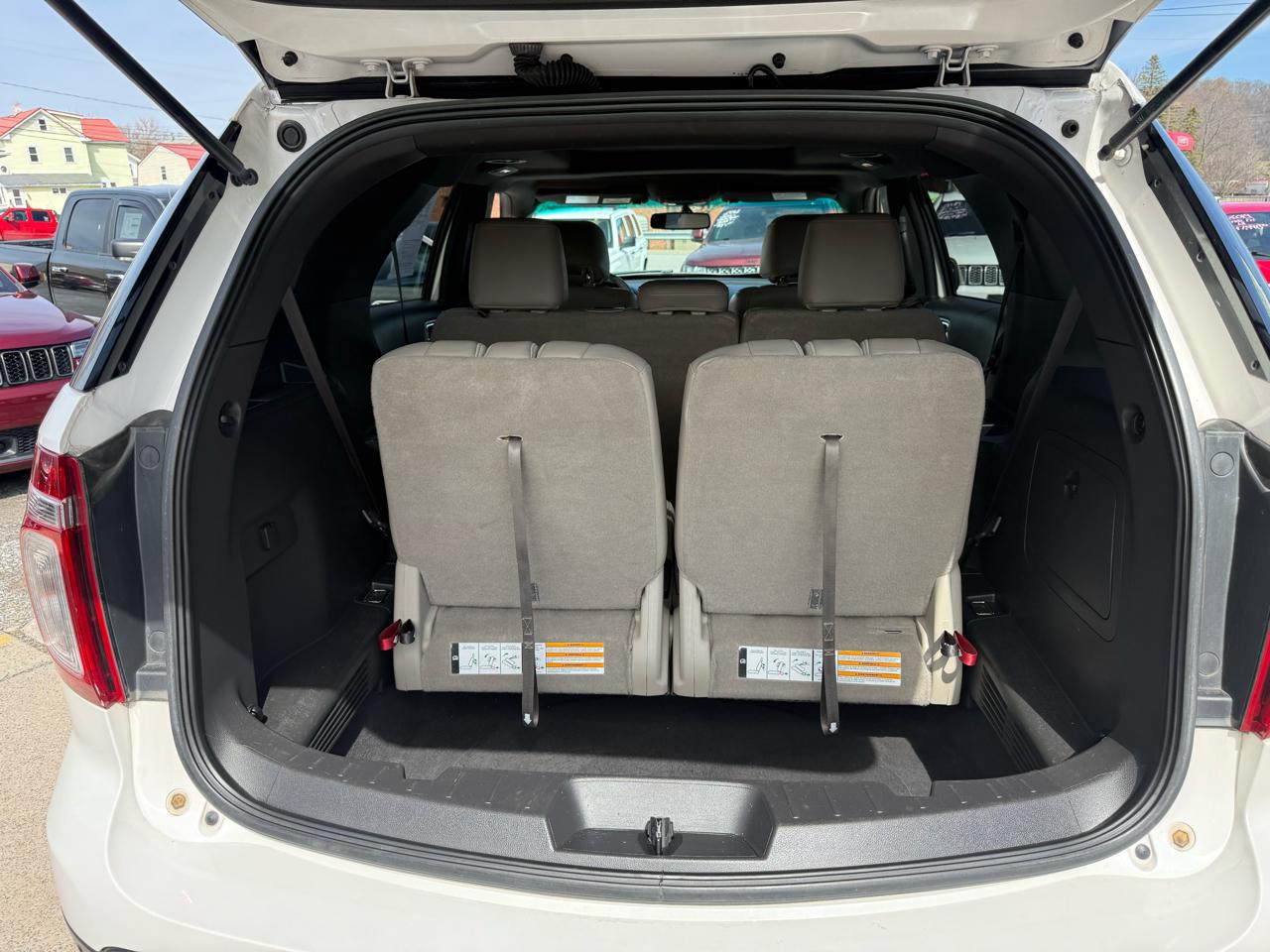 Ford Explorer XLT 4WD 2013