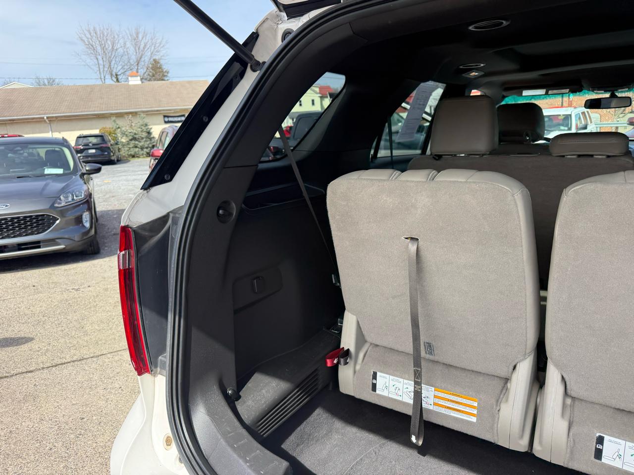 Ford Explorer XLT 4WD 2013