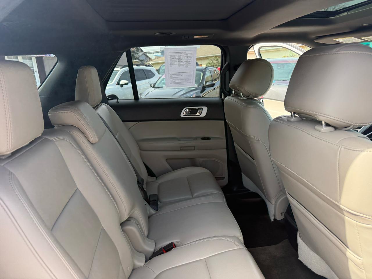 Ford Explorer XLT 4WD 2013