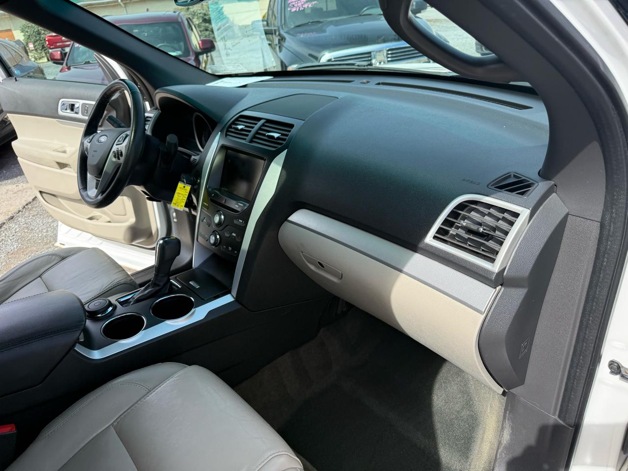 Ford Explorer XLT 4WD 2013