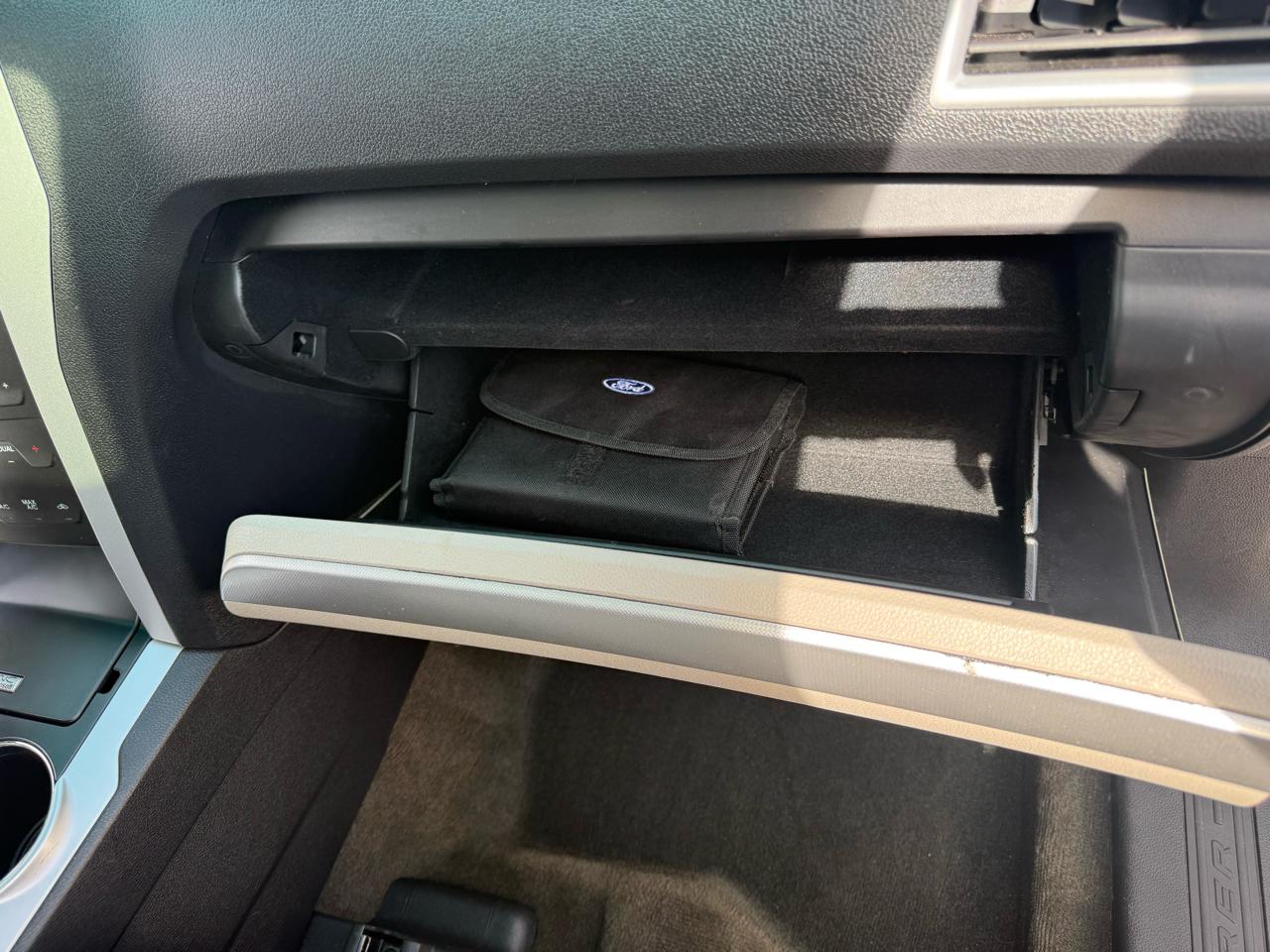 Ford Explorer XLT 4WD 2013