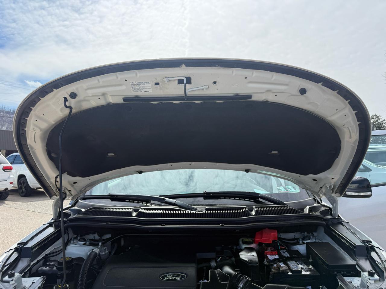 Ford Explorer XLT 4WD 2013