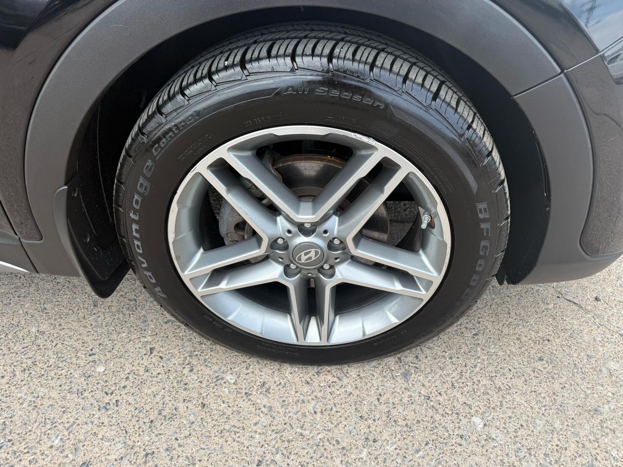 Hyundai Santa Fe SE Ultimate AWD 2018