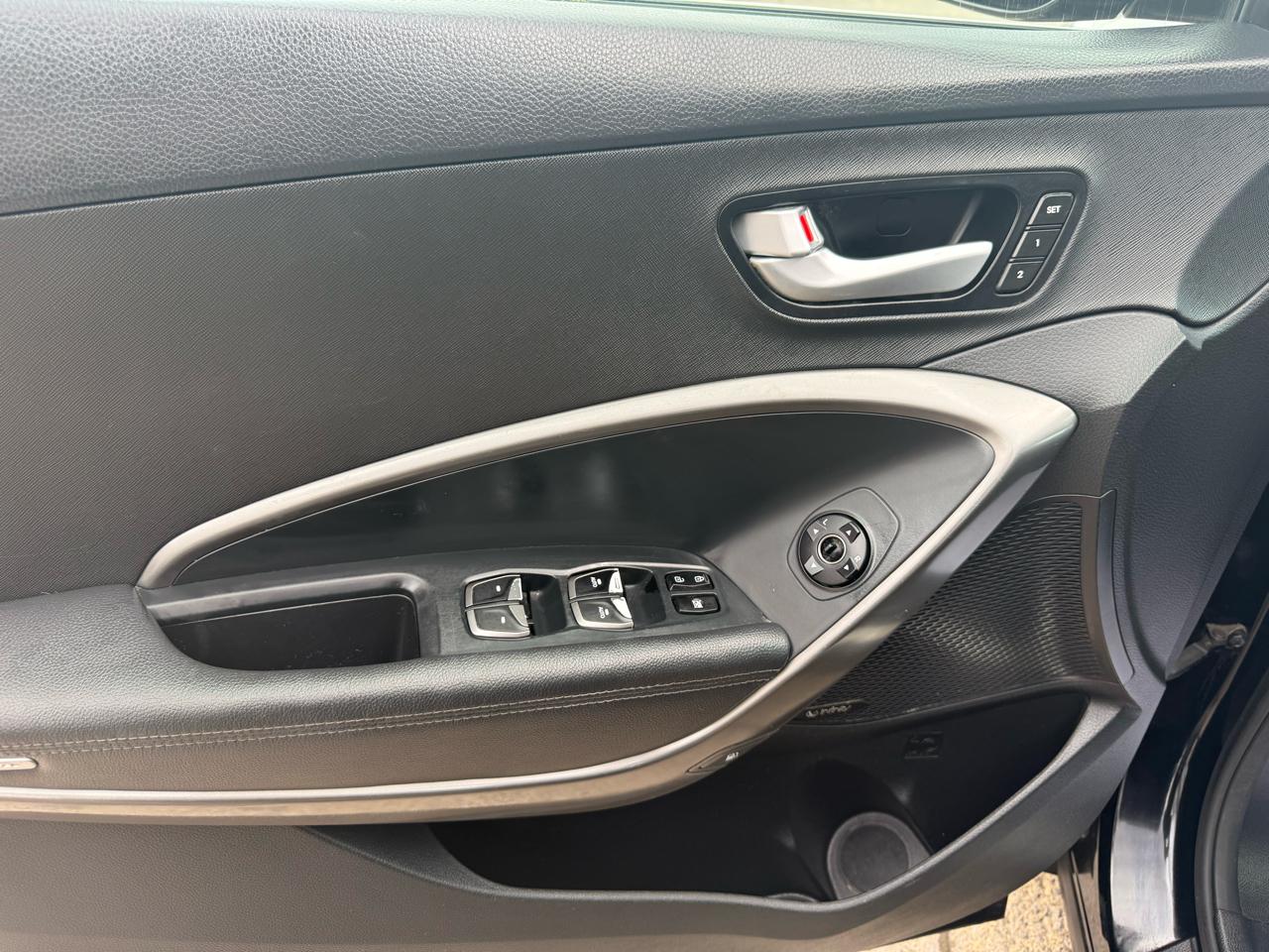 Hyundai Santa Fe SE Ultimate AWD 2018